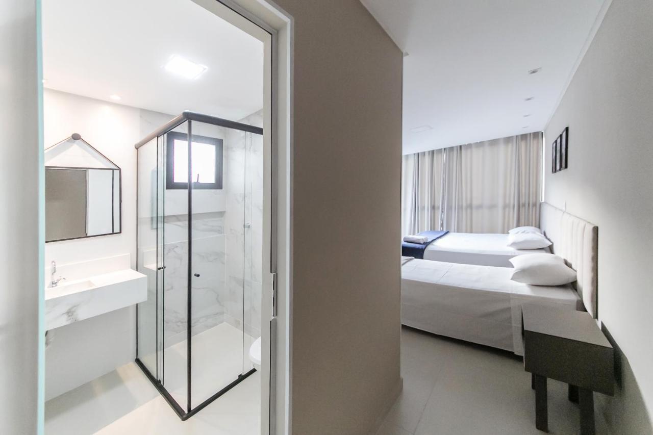 Casa Requinte, 4 Suites , Piscina II Балнеариу-Камбориу Экстерьер фото
